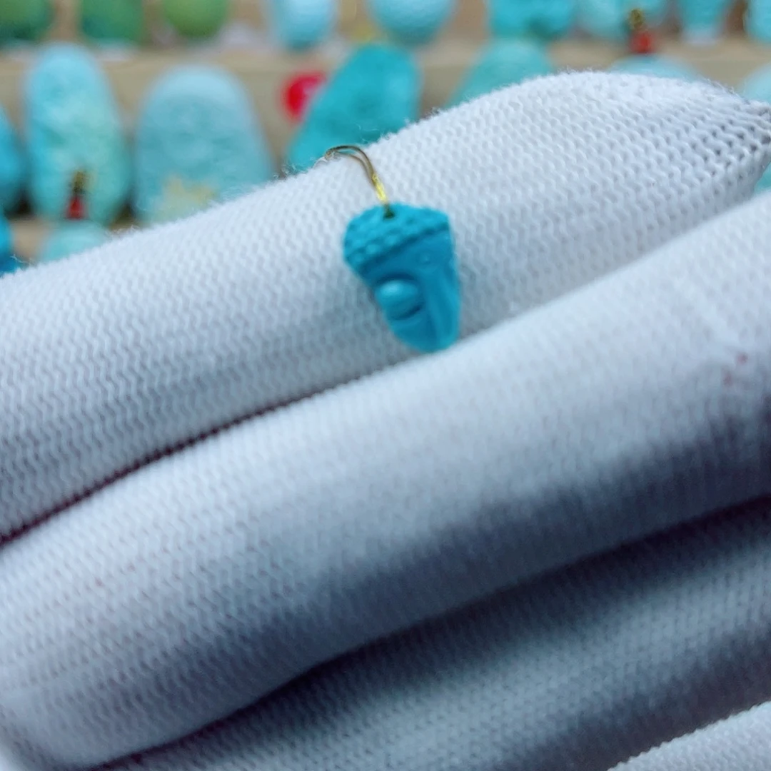 未镶嵌绿松石珠宝奇石