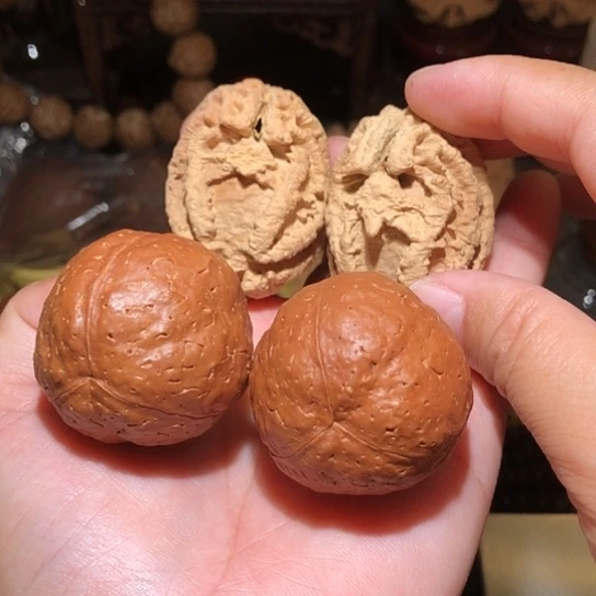 苍***白金刚菩提吊坠练手金刚菩提一对乾坤鬼脸
