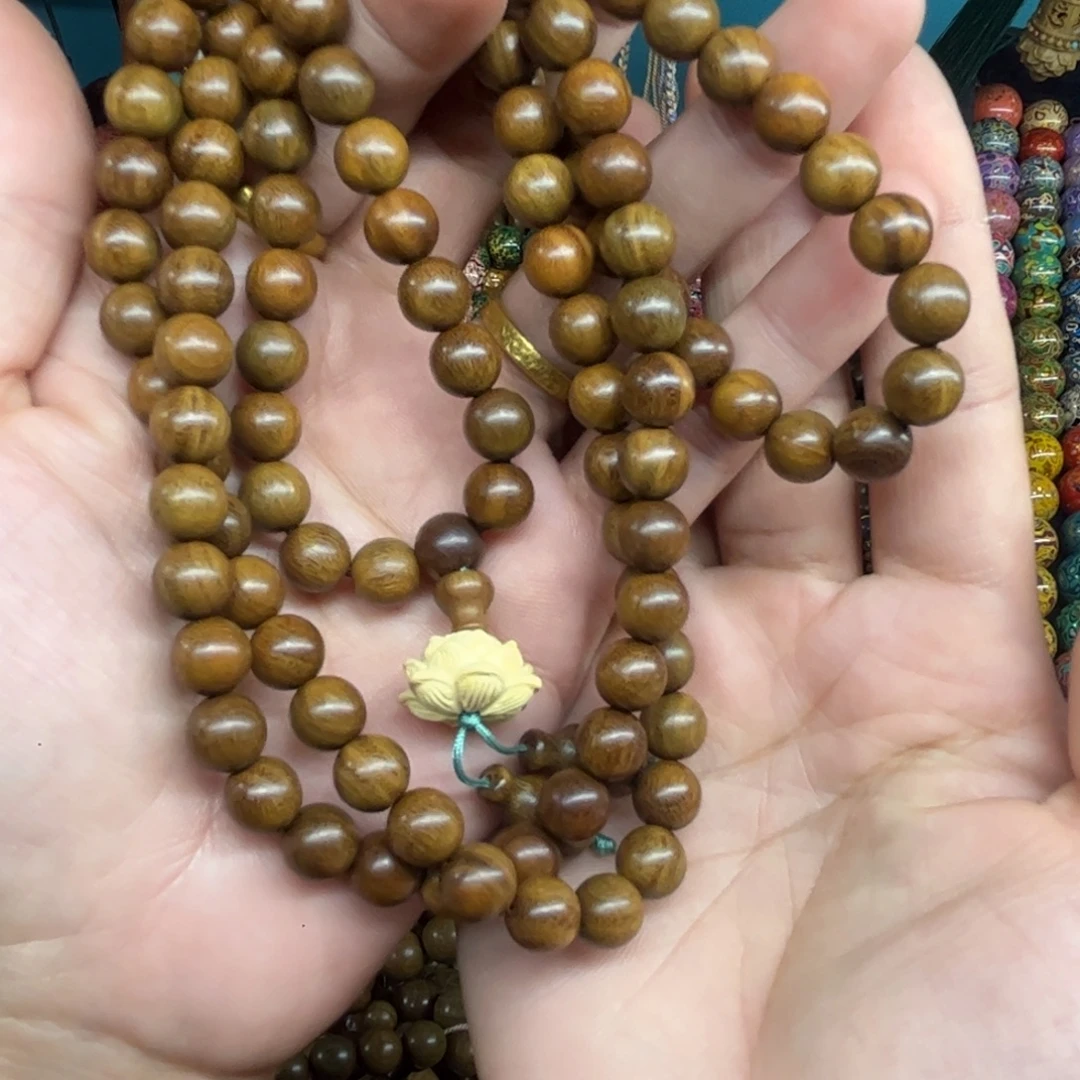 维腊木（绿檀）无事牌