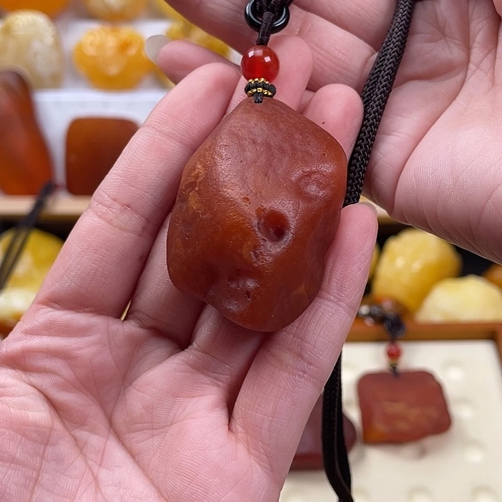 蜜蜡项链未镶嵌春**国18.5克