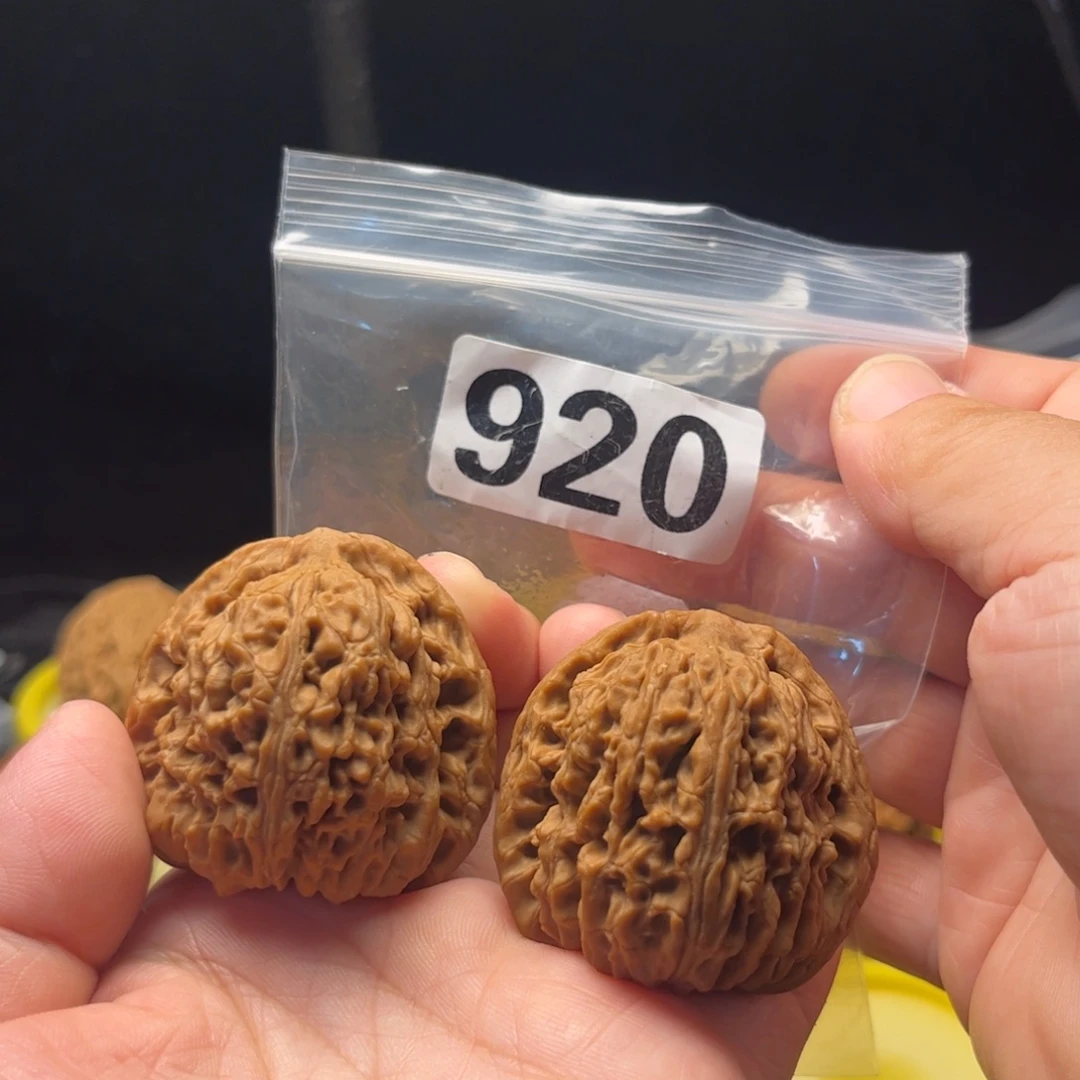 文玩核桃吊坠馒头4.1