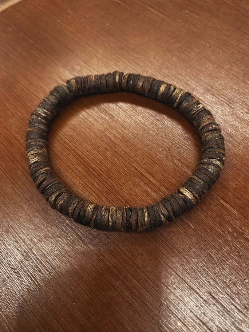 沉香【金沙叶】0.7药片单圈 海南莺歌绿奇楠（多样性发一条）