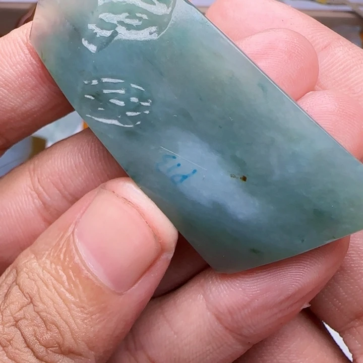 定制翡翠未镶嵌不包工
