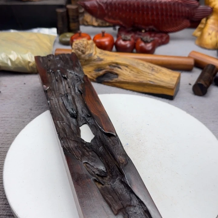 大果紫檀（缅甸花梨）迪*米
