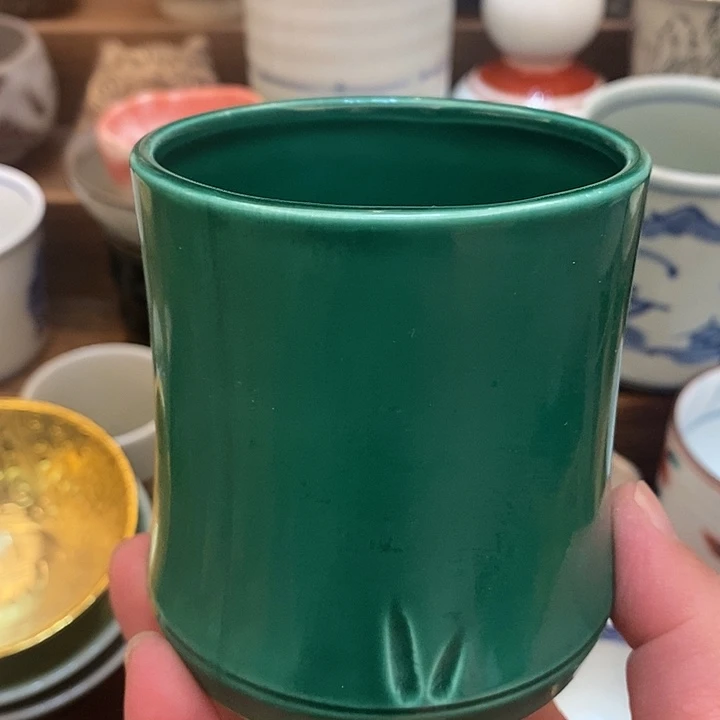 中古物品默认微瑕，谨慎参拍，满18包邮！
