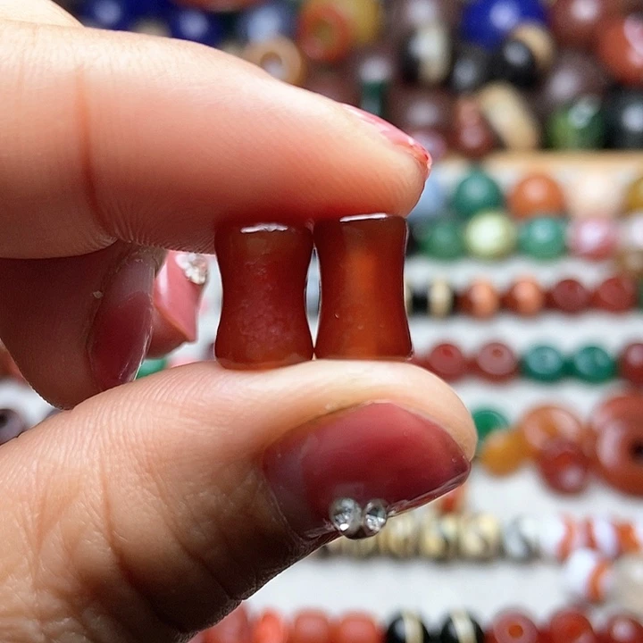 玛瑙/玉髓颈饰未镶嵌那****人