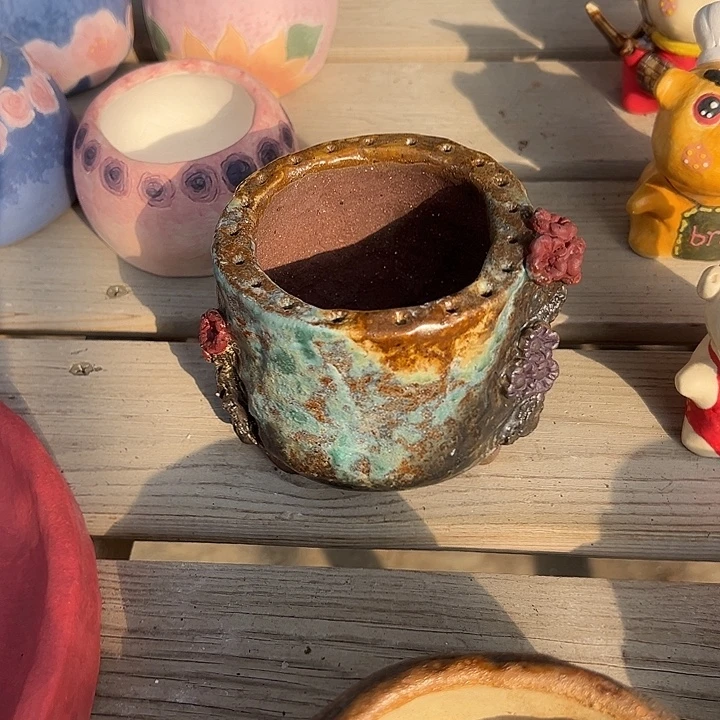 小瓶盖的盆盆九十米