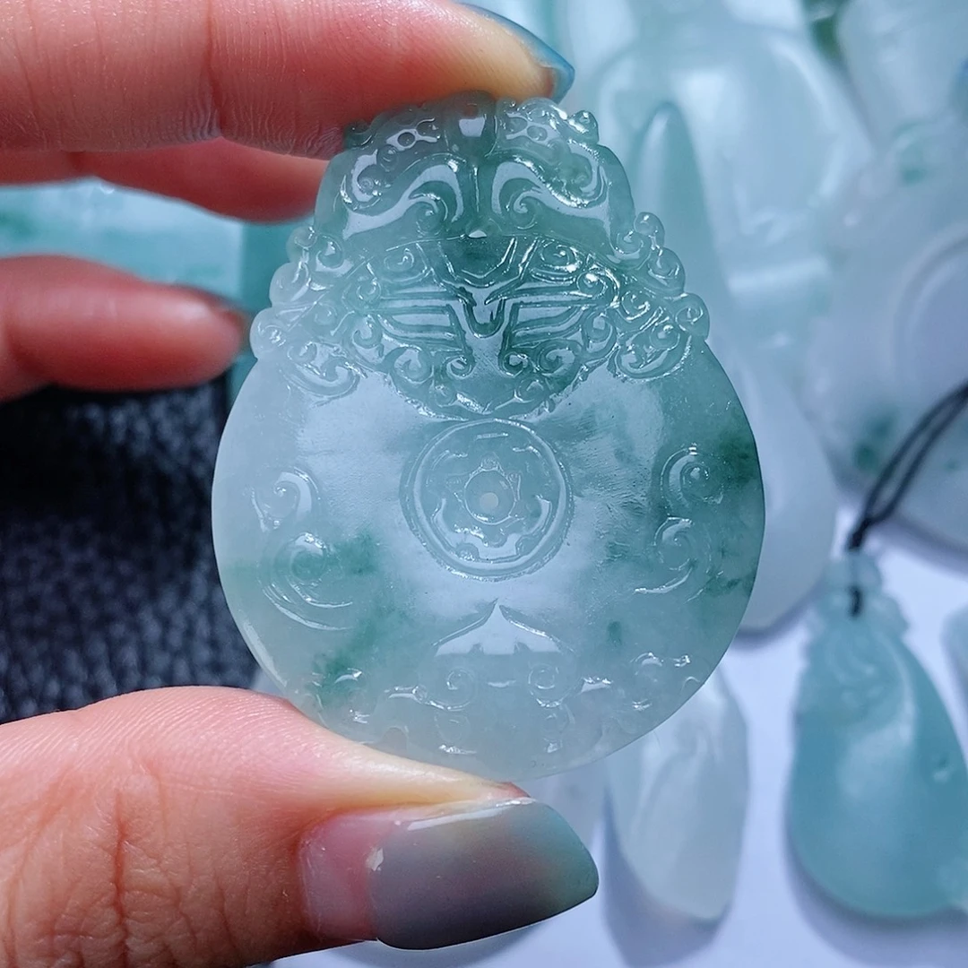 定制翡翠未镶嵌毛货付款后确认抛光