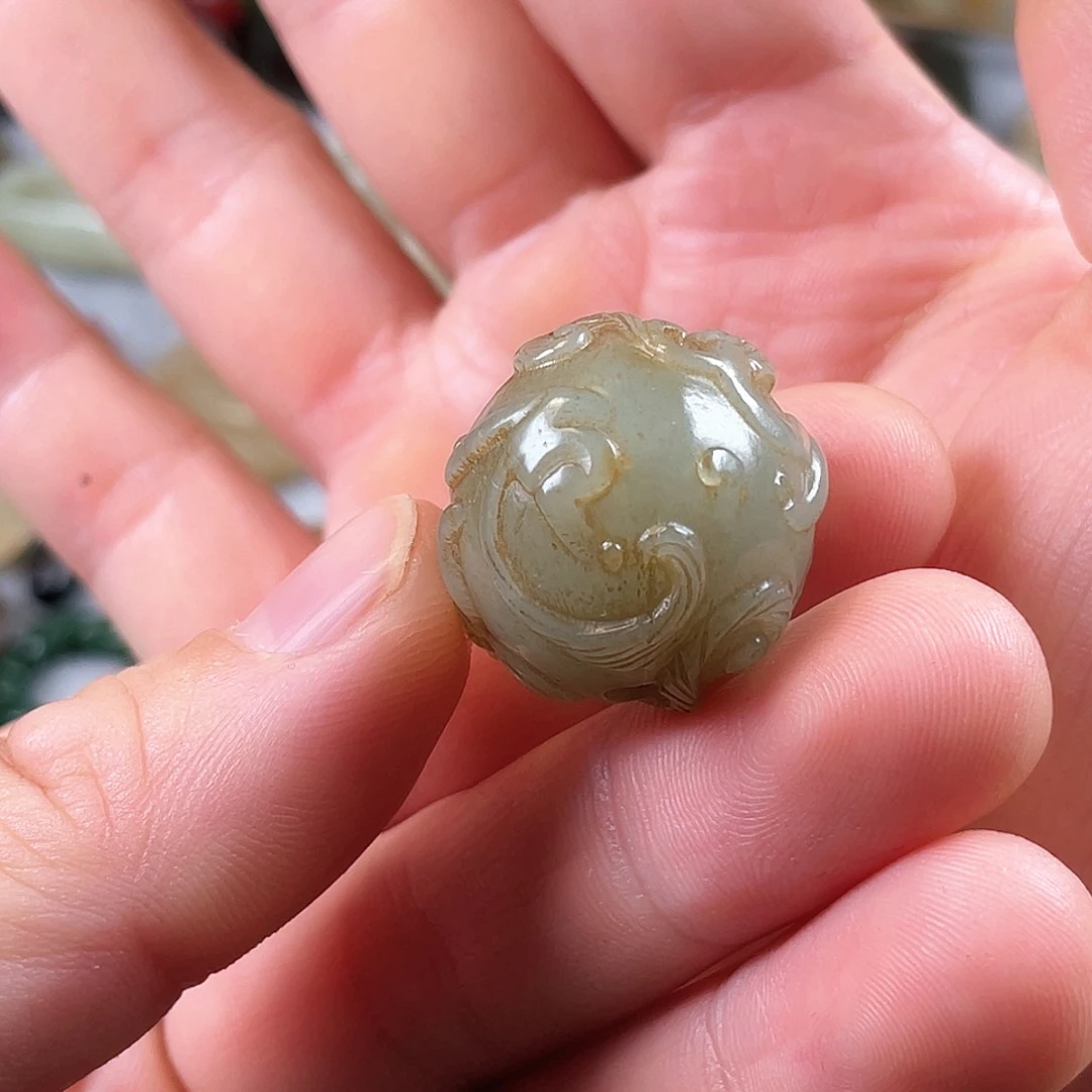 和田玉（糖玉）未镶嵌颈饰