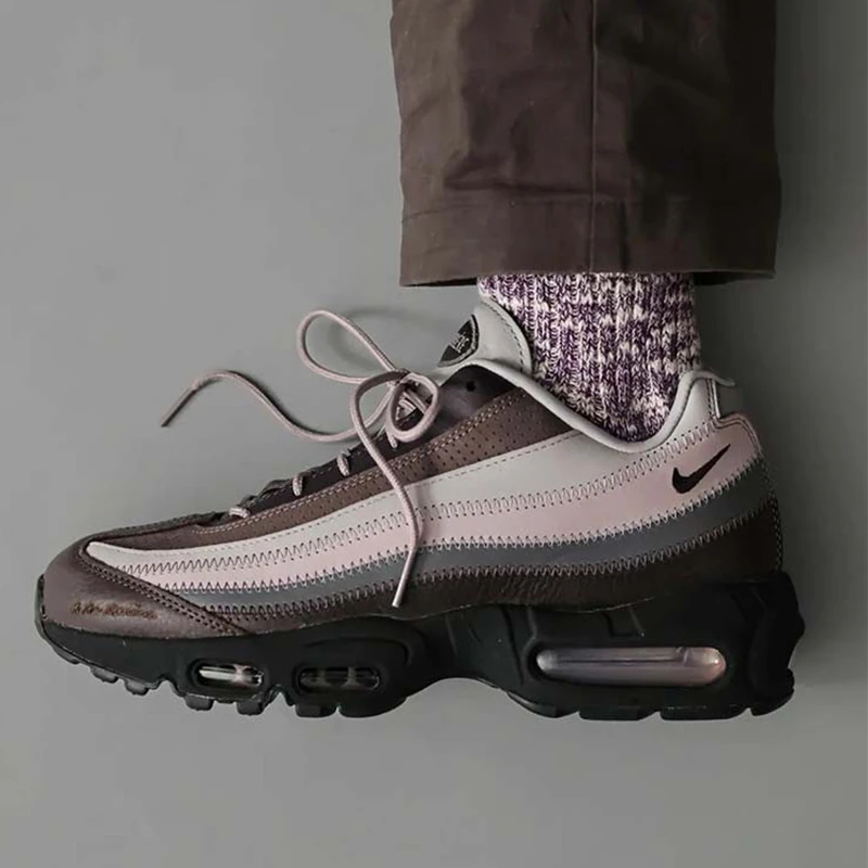 A Ma Maniere × Nike Air Max 95 联名低帮跑步鞋 FZ8743-200