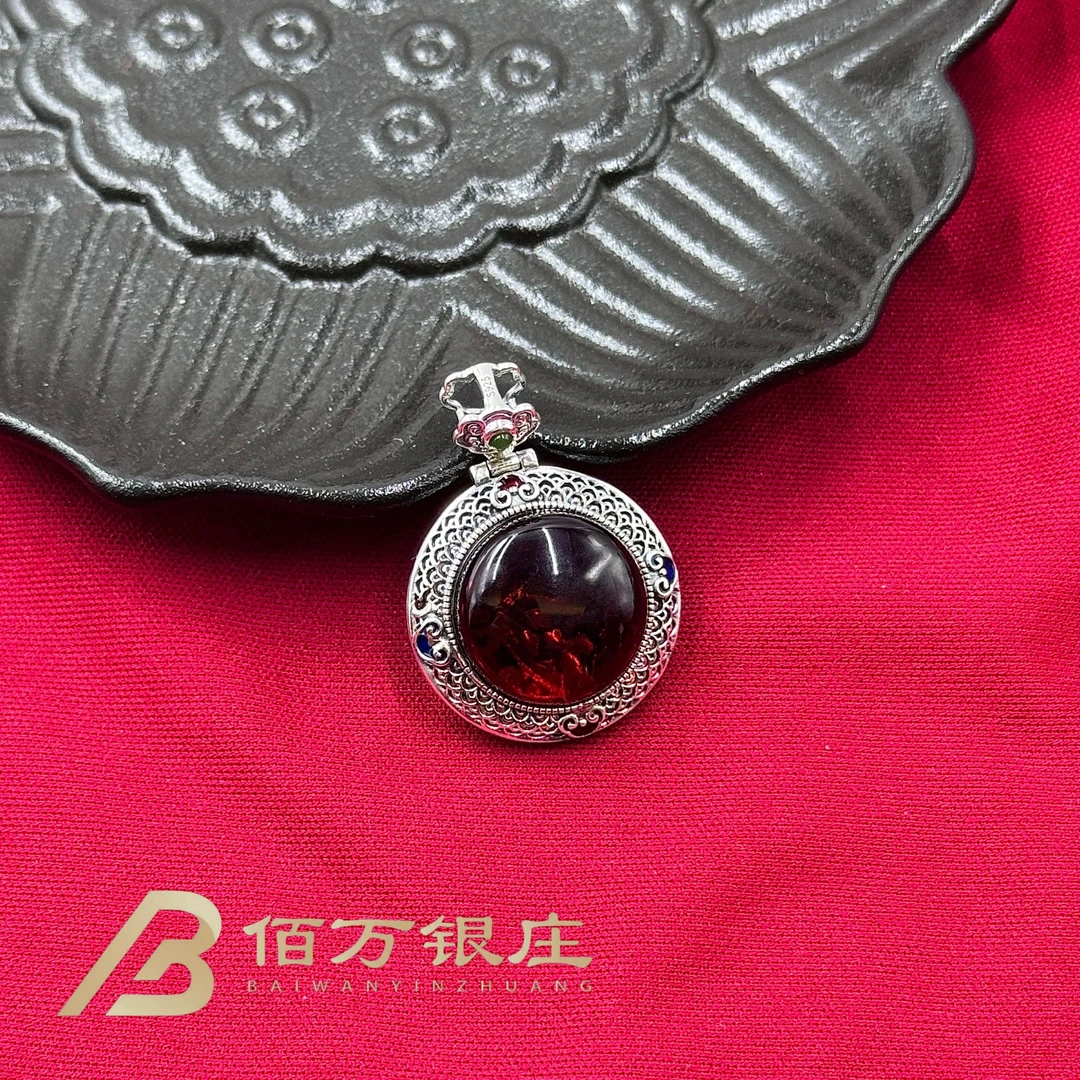 【佰万银庄】银925 血珀  珐琅彩镂空祥云凤凰于飞吊坠气质