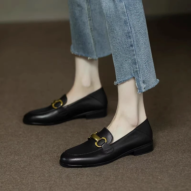 复古金属扣乐福鞋女真皮圆头粗低跟单鞋2025春秋新款英伦风小皮鞋