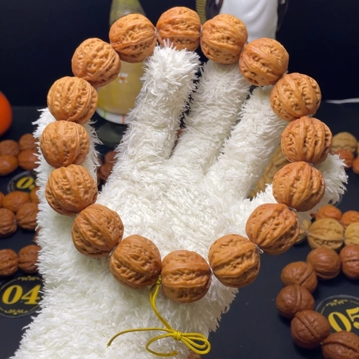 K****文玩核桃手串粗筋八棱