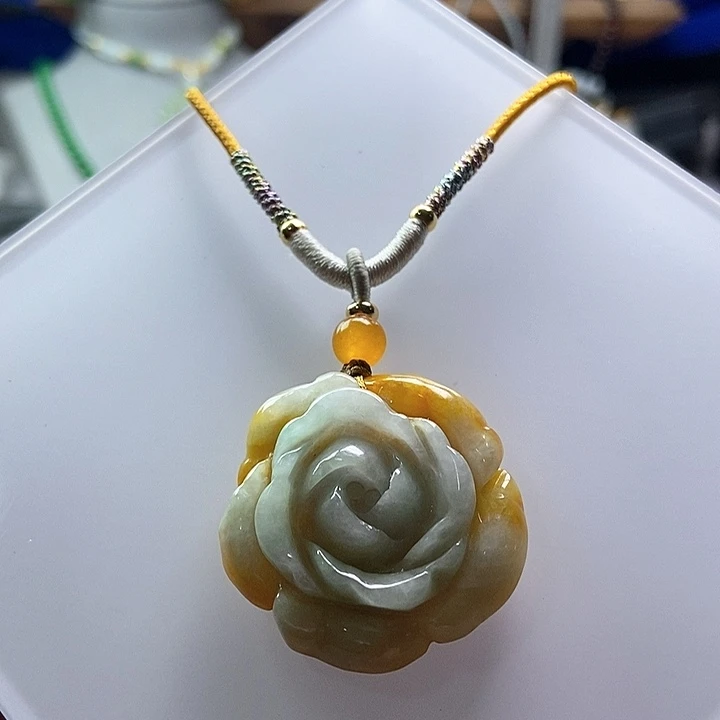 颈饰未镶嵌翡翠未镶嵌翡翠（赠链）