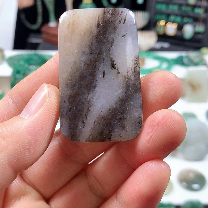 未镶嵌独山玉颈饰