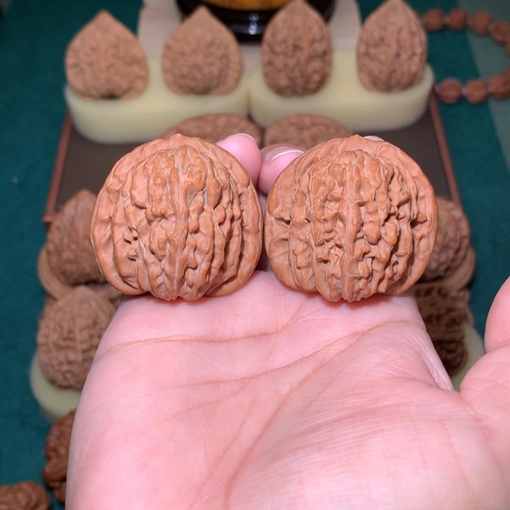 核桃文玩核桃把件山西楼