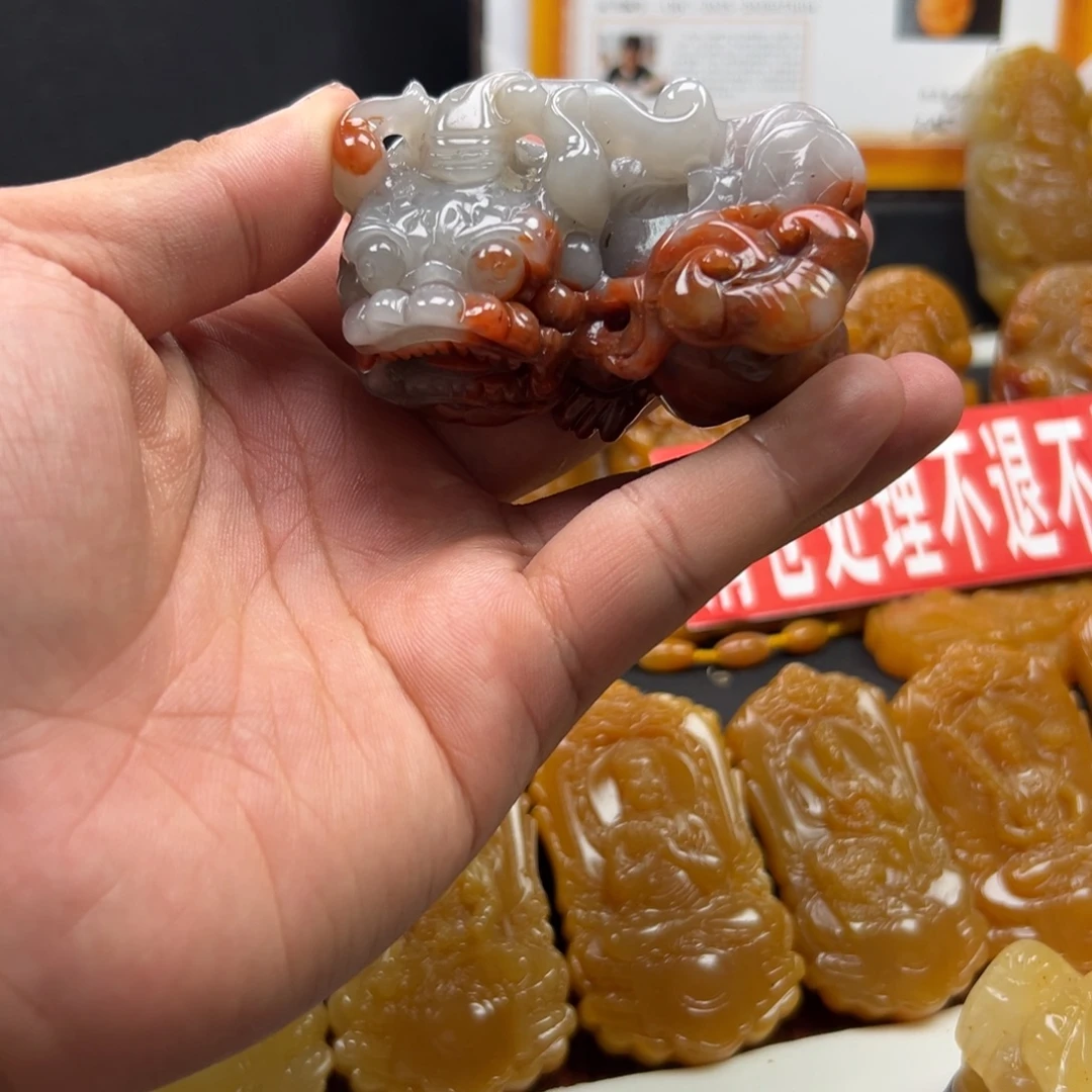 石英质玉(黄龙玉)未镶嵌多样性发货,发其一