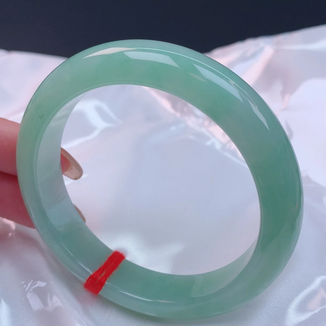 【闪购商品】未镶嵌手镯翡翠57