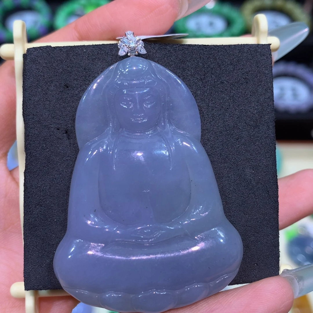 翡翠18K金镶嵌颈饰翡翠