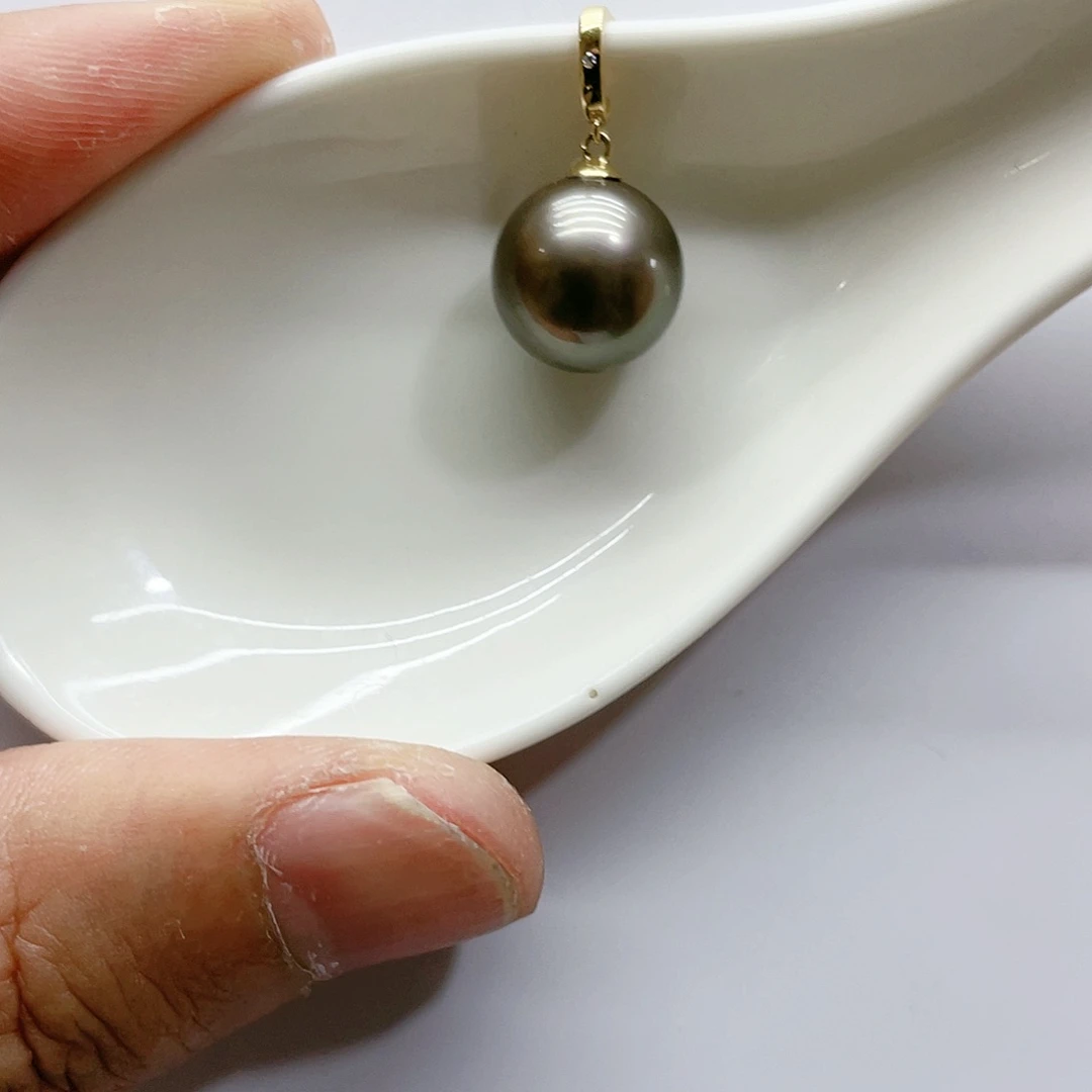 海水珍珠颈饰18K金镶嵌