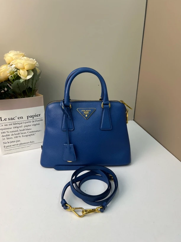95新 Prada/普拉达 普拉达蓝色贝壳包
