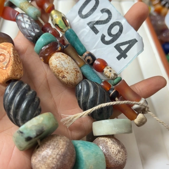 闲***魔玛瑙/玉髓颈饰未镶嵌