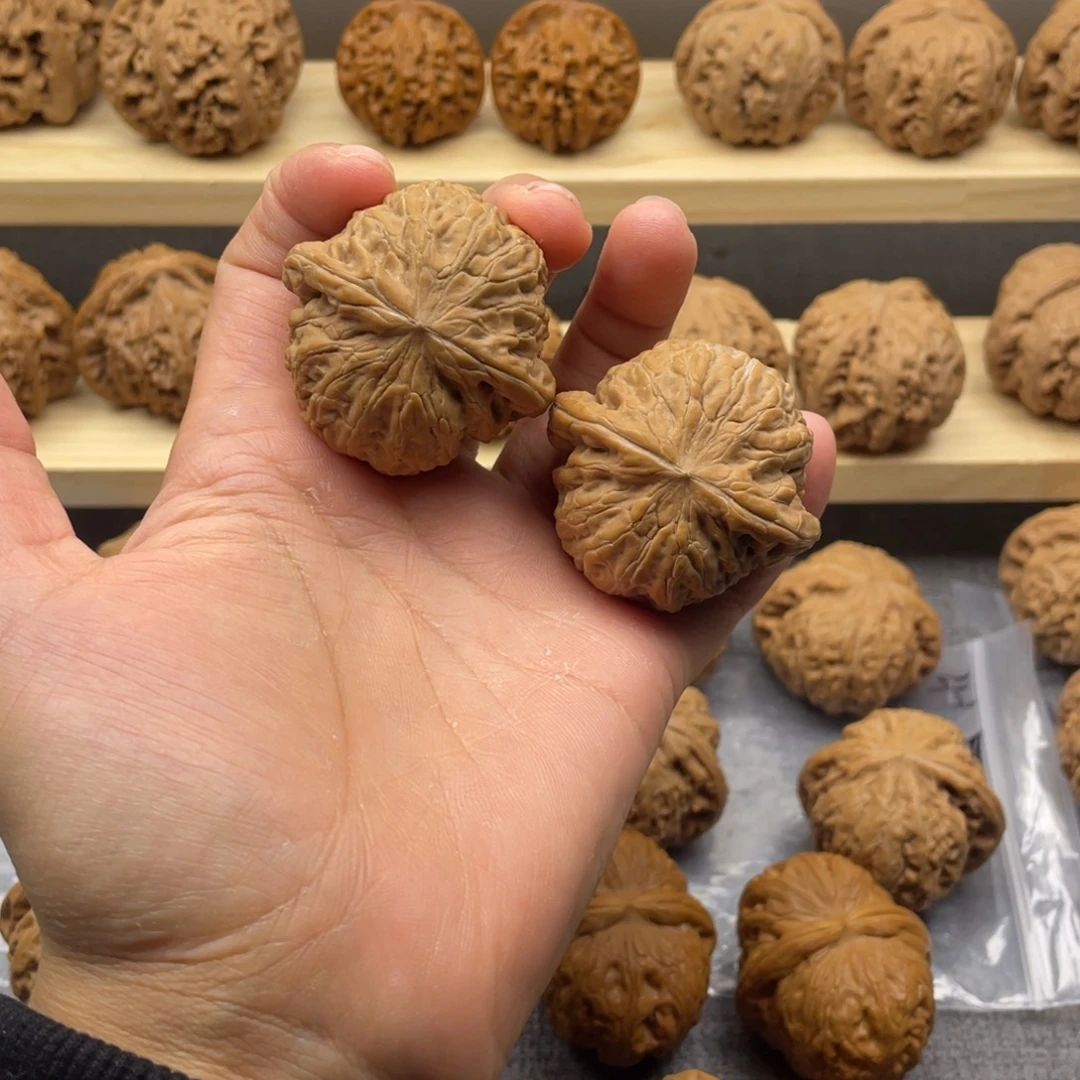 文玩核桃把件铁锤42