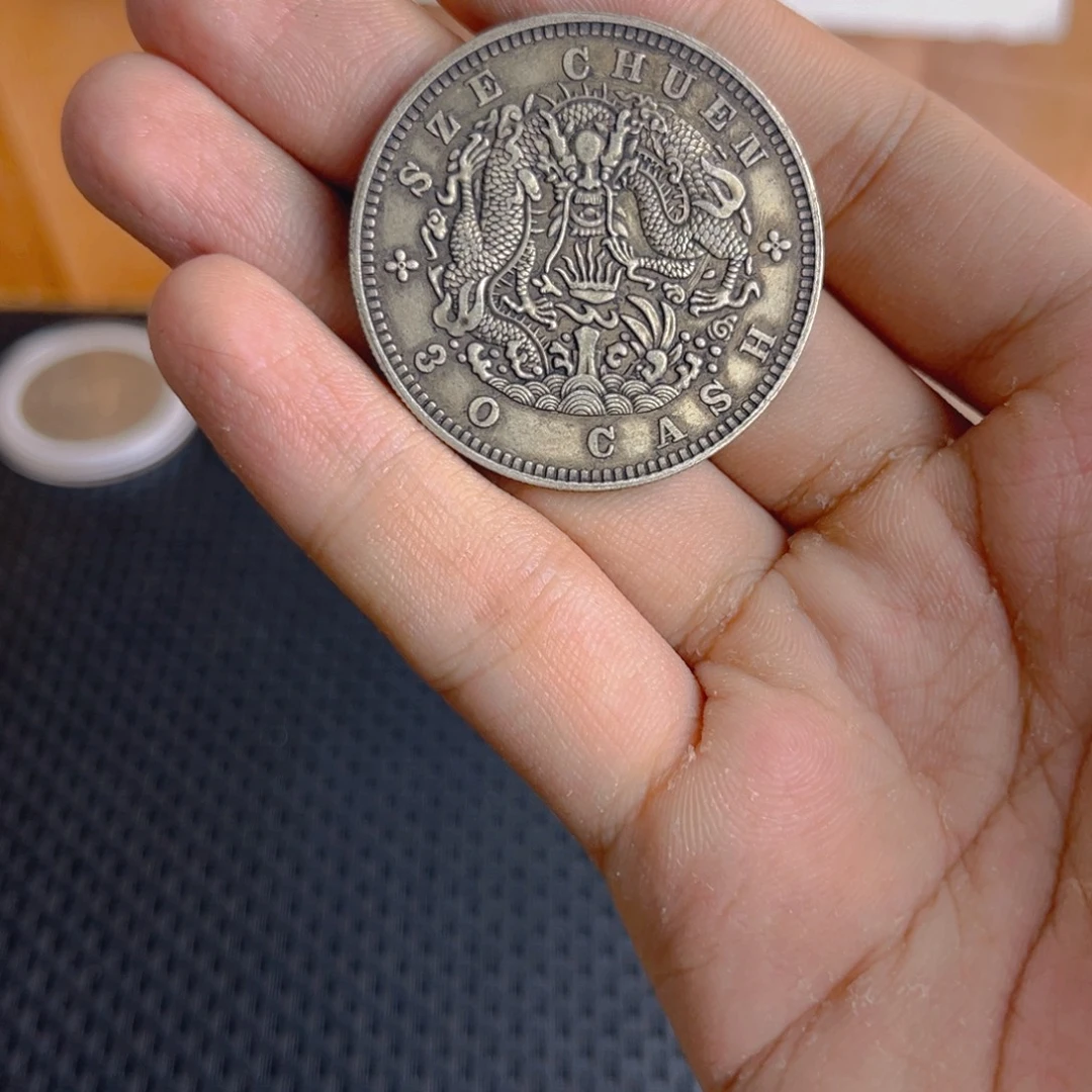 金属工艺品大头龙洋