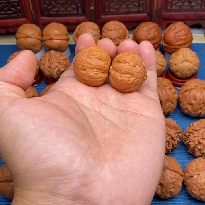 文玩核桃把件精品小手捻