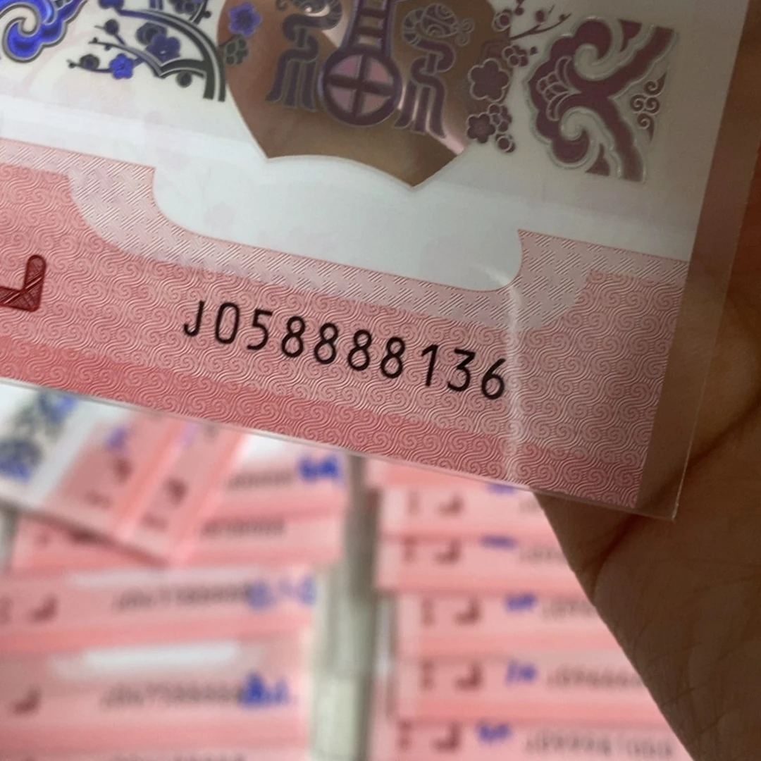 塑料8136:::::::::::::::