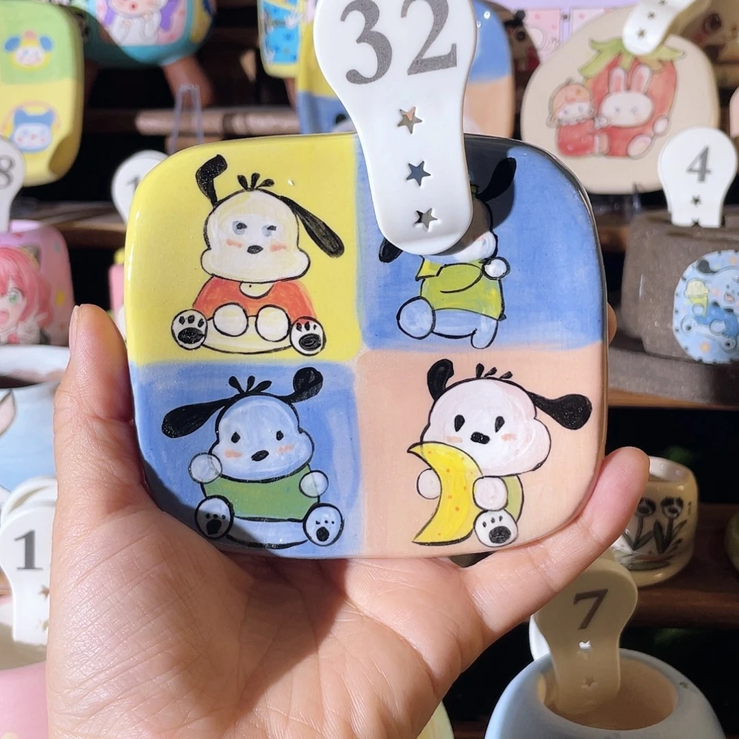 32…………手工手绘花盆