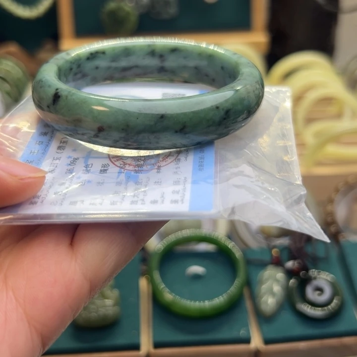 和田玉手镯未镶嵌61.2圈围3734