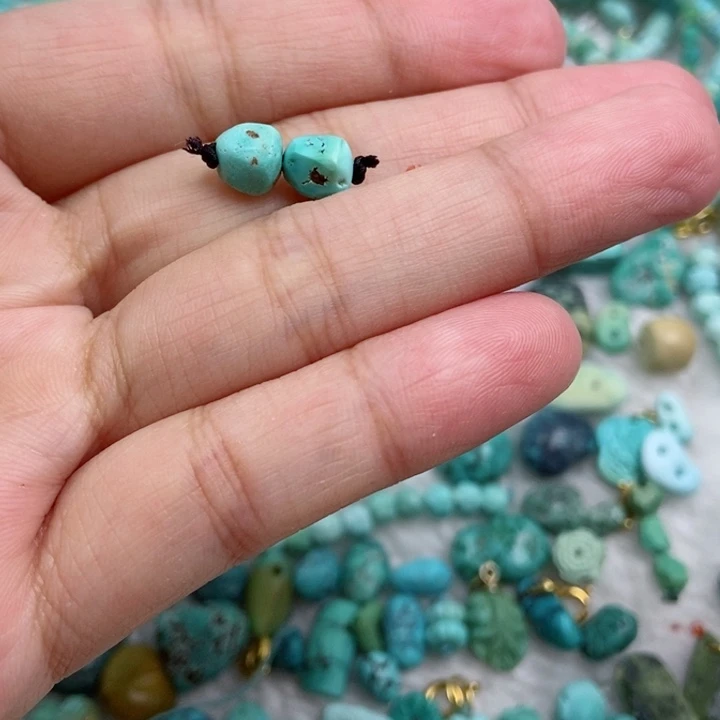 南红玛瑙未镶嵌珠宝奇石