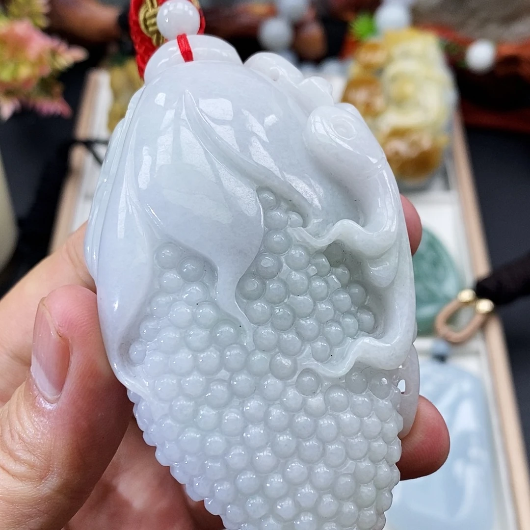 翡翠未镶嵌颈饰缅甸天然翡翠A货