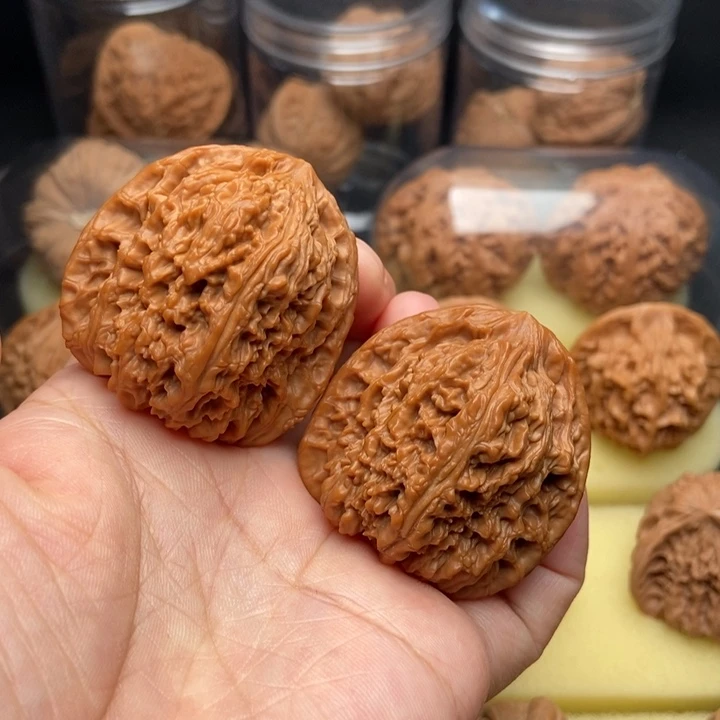 文玩核桃把件南疆