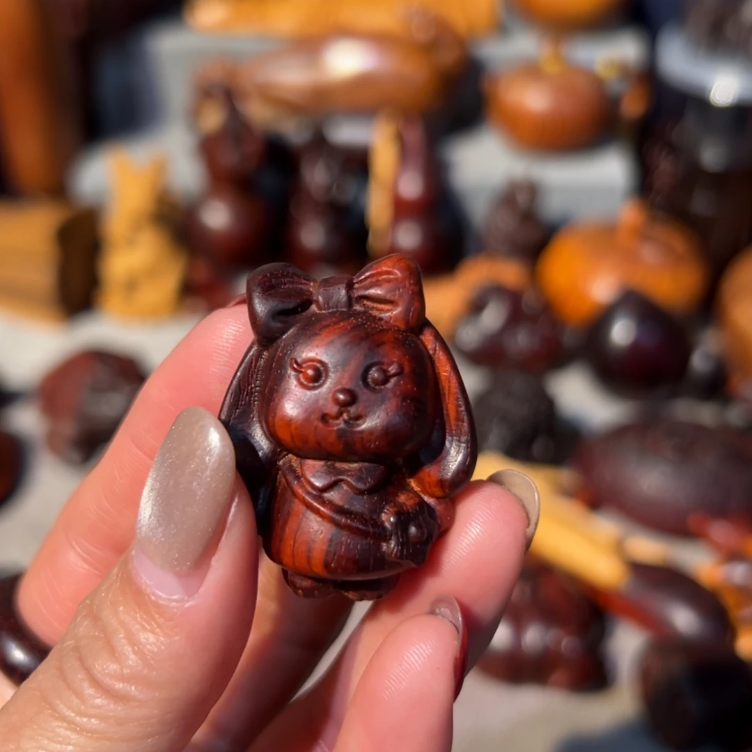 下***季檀香紫檀（小叶紫檀）