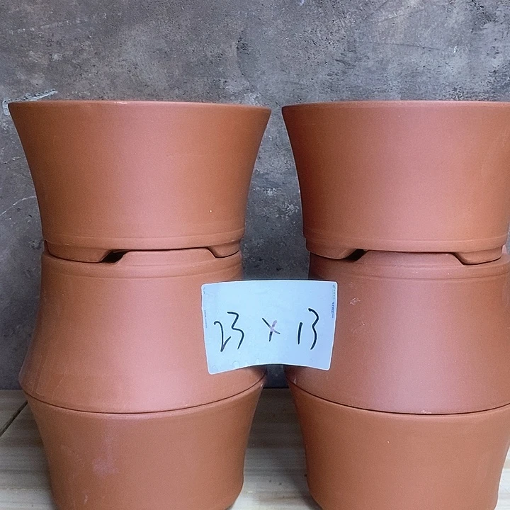 花盆紫砂我在外面