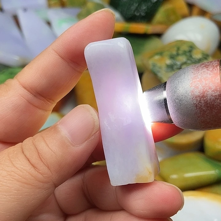 未镶嵌挂件翡翠缅甸翡翠