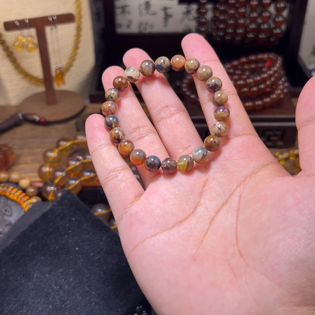 琥珀未镶嵌颈饰8mm溶洞手串