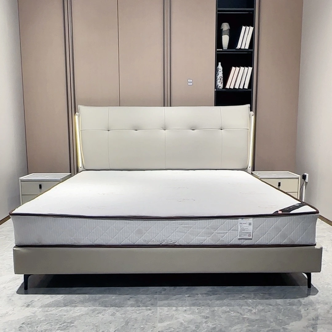 北欧设计主卧大床松弛感轻奢极简主卧室儿童软包床#926