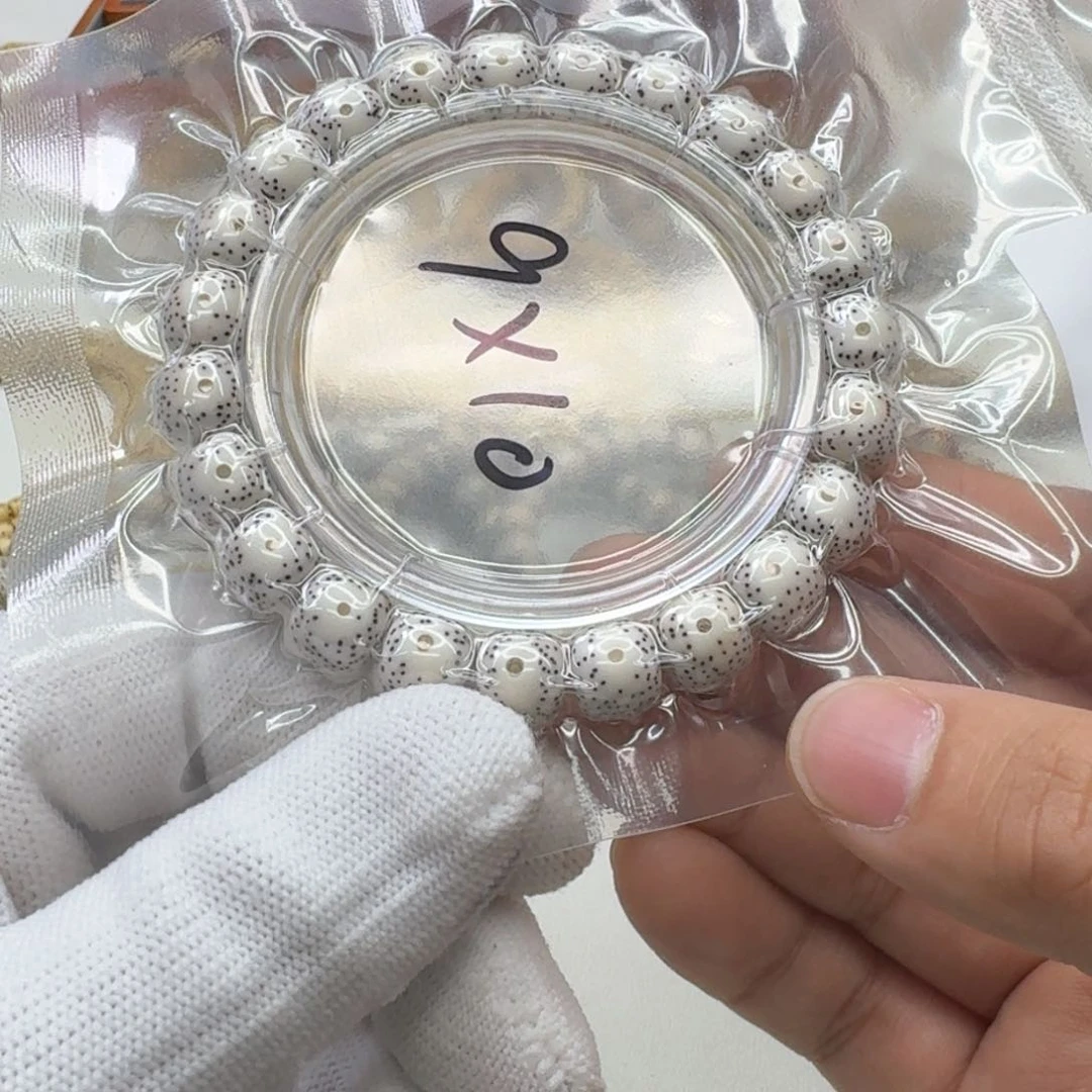 星月菩提手串24梵天白大眼睛10单圈