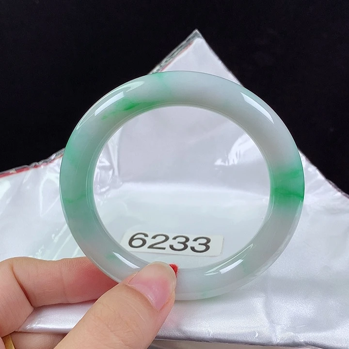 未镶嵌手镯翡翠55圈