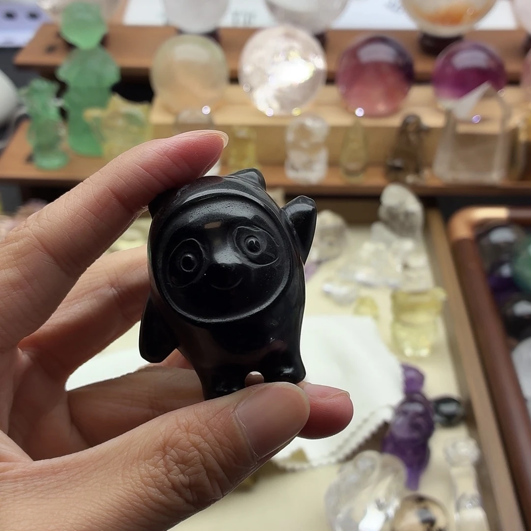 芳****未镶嵌珠宝半成品水晶