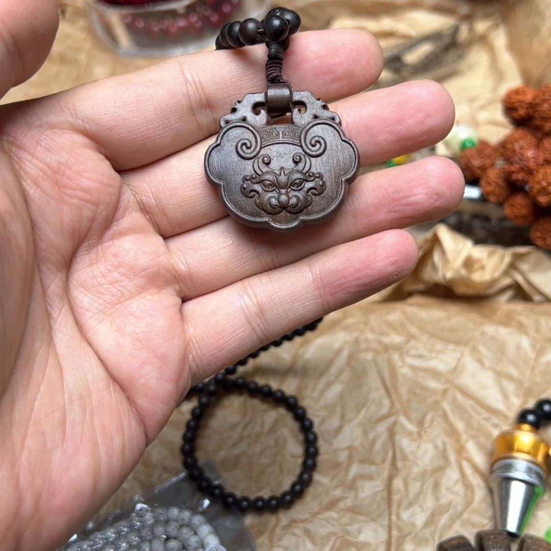 滴血莲花菩提手串