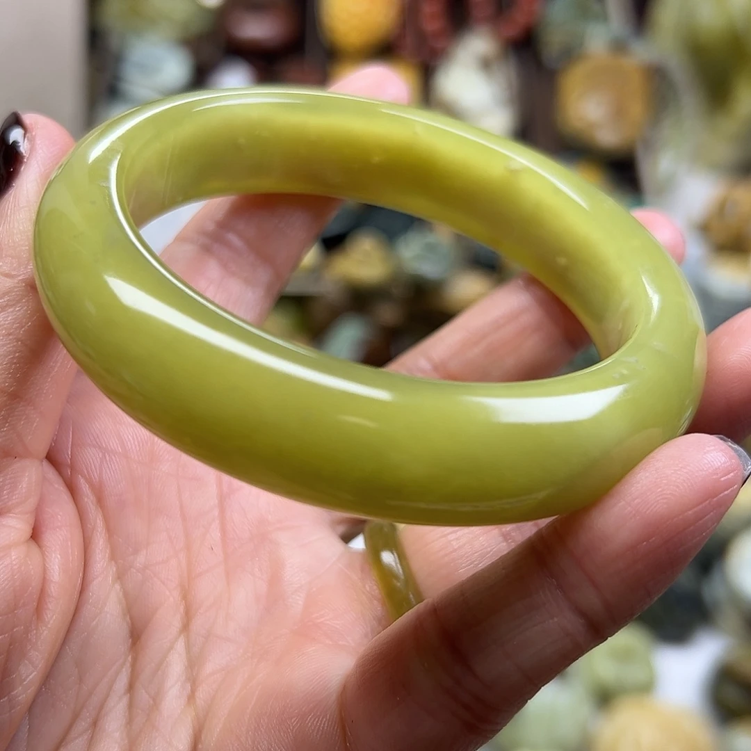 岫玉未镶嵌颈饰辽阳绿62