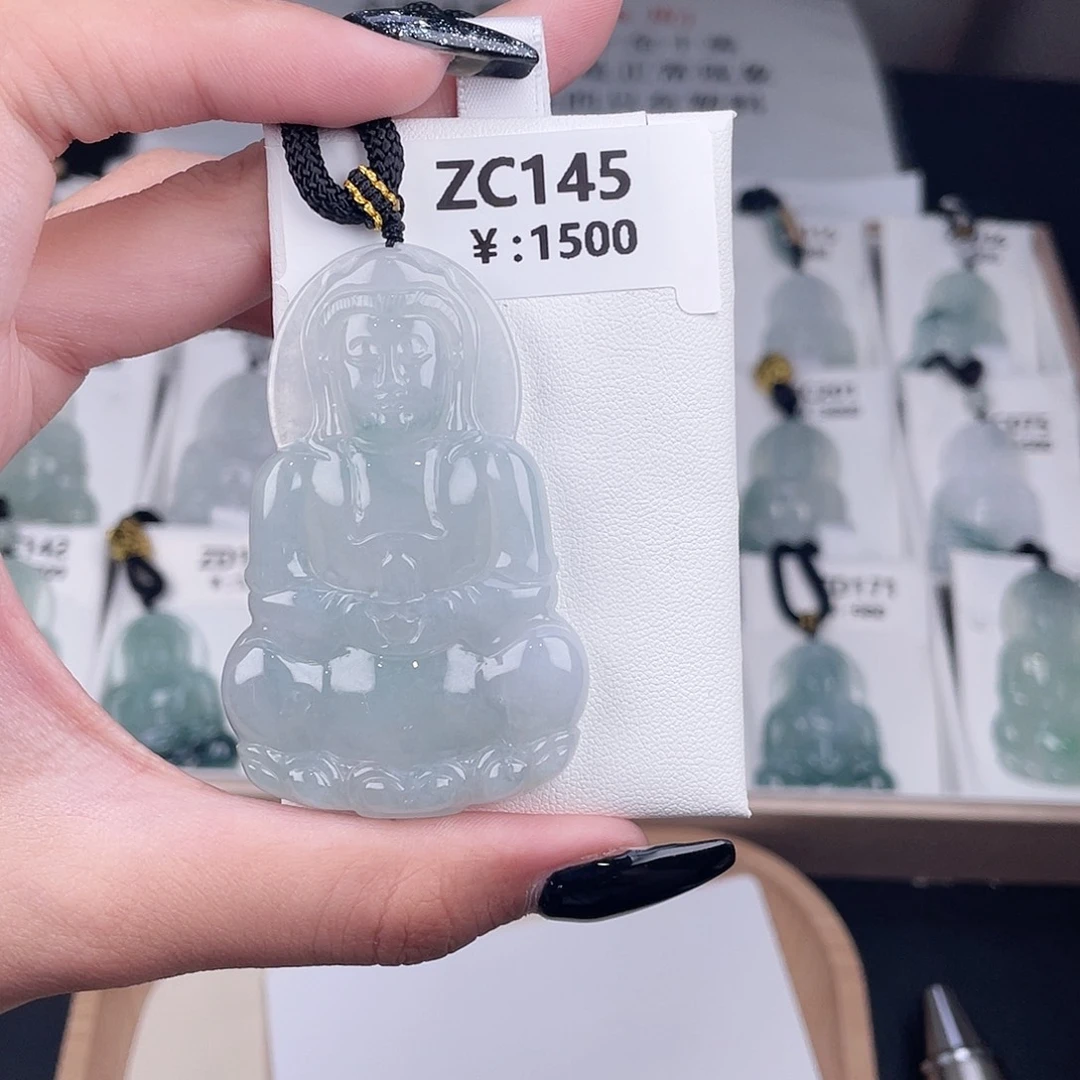 翡翠未镶嵌颈饰ZC145