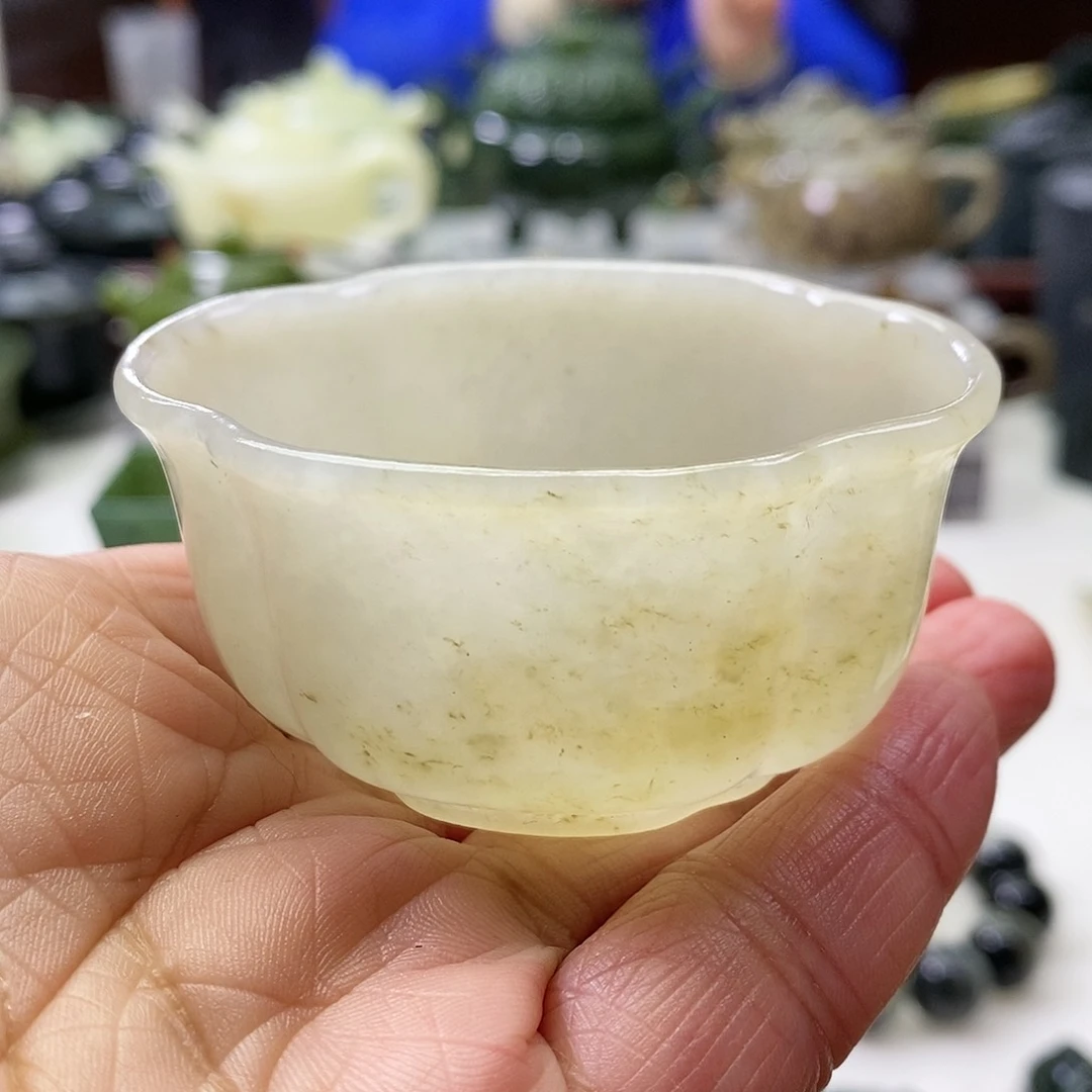 和田玉茶杯未镶嵌