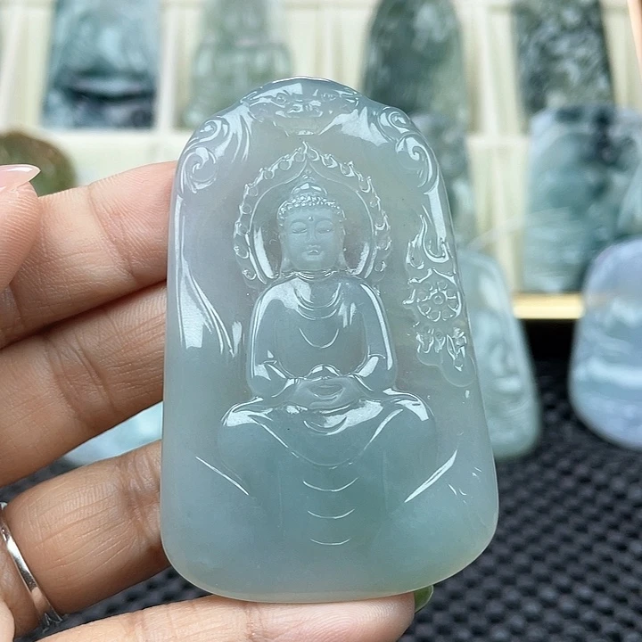 颈饰未镶嵌翡翠一***、天然缅甸翡翠A货大日如来