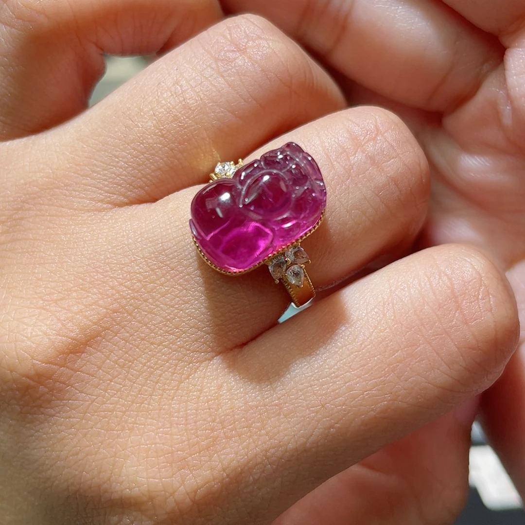 红色碧玺 玻璃净体 貔貅戒指18K金镶嵌