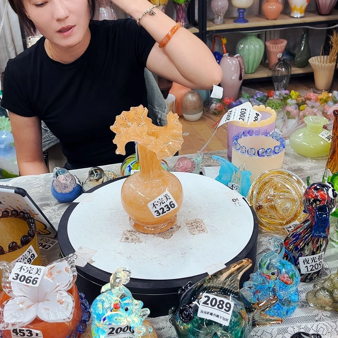 3236 家悦琉璃工艺品不完美